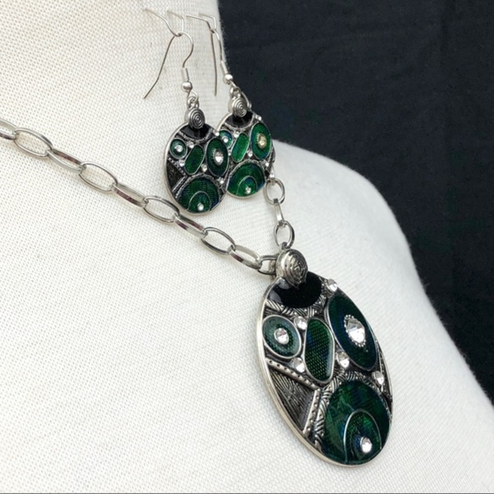 Blue Green Enamel Disk Necklace Earrings Set - Picture 2 of 3